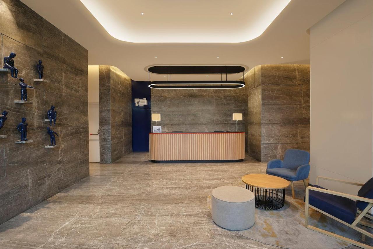 Holiday Inn Express Hyderabad Hitec City By Ihg Exterior foto